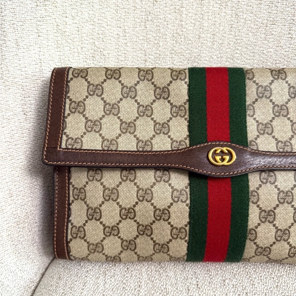 Authentic Gucci clutch bag - Picture 5 of 15